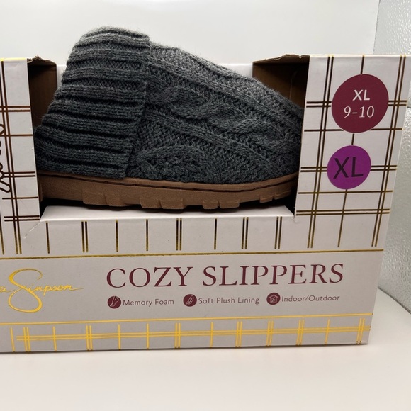 Jessica Simpson Shoes - Jessica Simpson Charcoal Knit Slippers